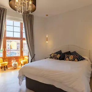  Apartment Acogedor, De Diseno Moderno En Zona Antigua Spain
